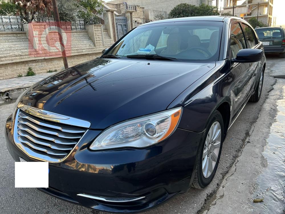 کرایسلەر 200